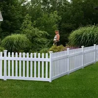 Виниловое ограждение из штакетника